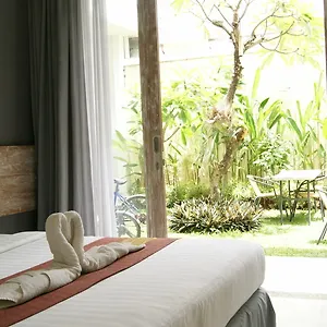 sugiras-living.hotelsseminyak.net/