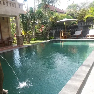 dewi-ayu-accommodation.ubudhotelsnow.com/
